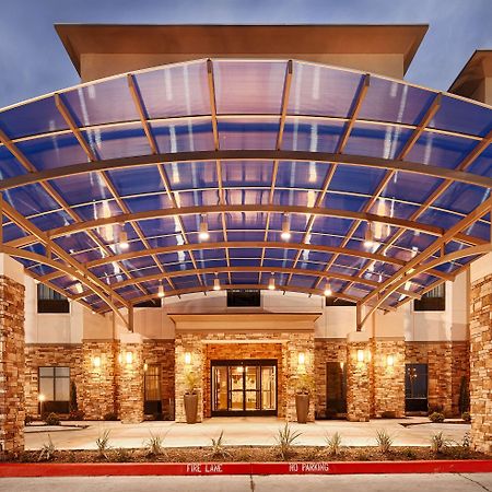 Best Western Plus Flatonia Inn Екстер'єр фото